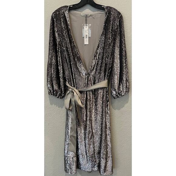 NWT ALICE + OLIVIA Anne Sequin Long Sleeve Wrap Dress Size 2 - Picture 12 of 13